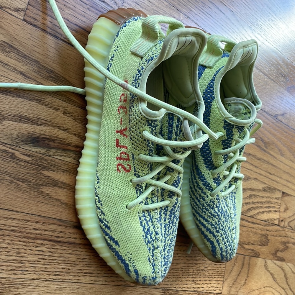 Adidas Yeezy Boost 350 V2 Semi Frozen Yellow Size 8 - Picture 3 of 8